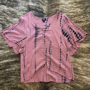 Day trip tie dyed flutter sleeve top